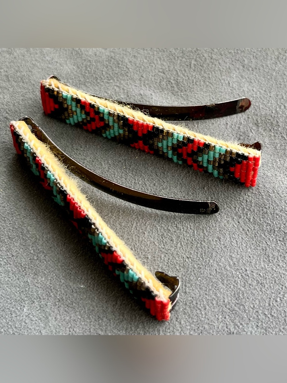 Vintage Beaded *Barrette Pair* in Red, Turquoise & Black - Picture 8 of 10